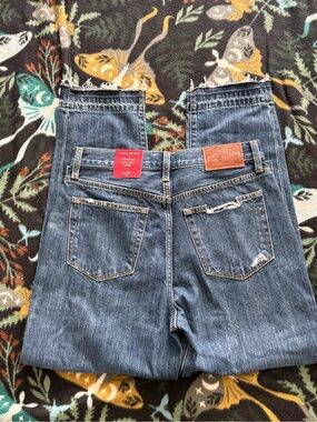 Lucky Brand Drew Mom High Rise Taper Paisley Jeans – Size 8/29 Ankle NWT
